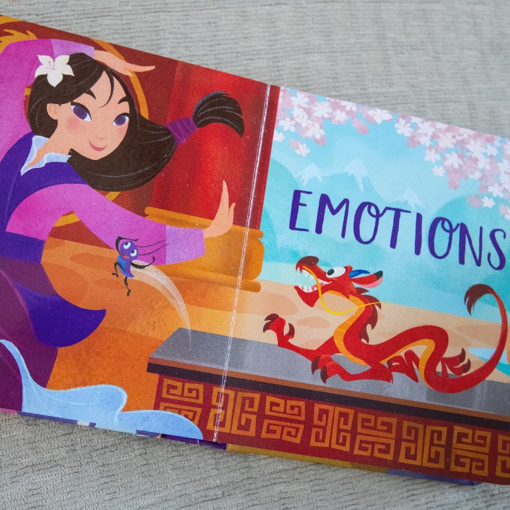Disney Princess 'The Little Book Of Big Ideas!' Hardcover Board Book - Picture 9 of 14